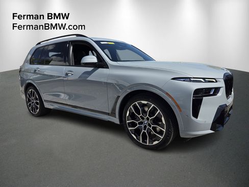 New 2026 BMW X7 xDrive40i image 1