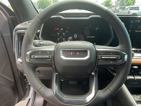 New 2026 GMC Canyon AT4 AWD/4WD image 18