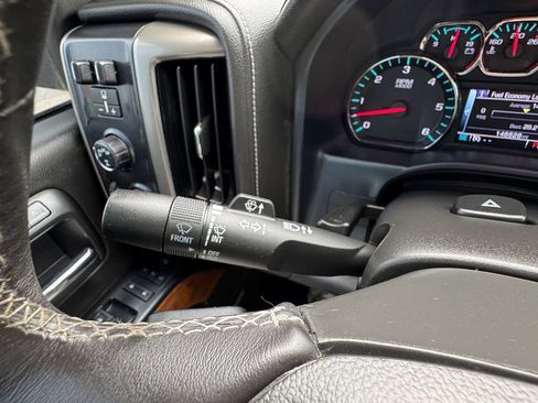 Used 2017 Chevrolet Silverado 1500 High Country AWD/4WD image 32