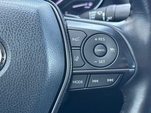 Certified 2022 Toyota Camry SE FWD image 31