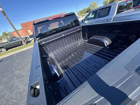 New 2026 GMC Sierra 1500 Elevation image 11