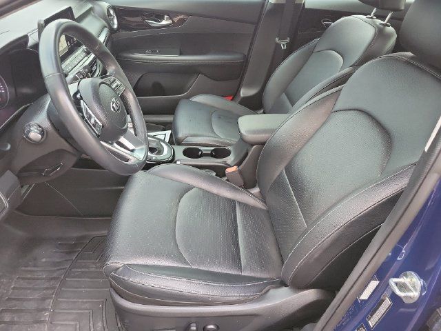 Certified 2021 Kia Forte EX FWD image 12