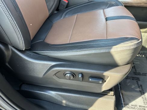 Used 2022 Chevrolet Silverado 2500 High Country w/ Z71 Off-Road Package image 16