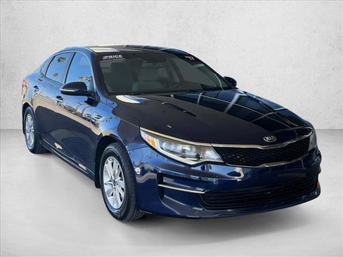 Used 2017 Kia Optima LX w/ Convenience Plus Package image 5