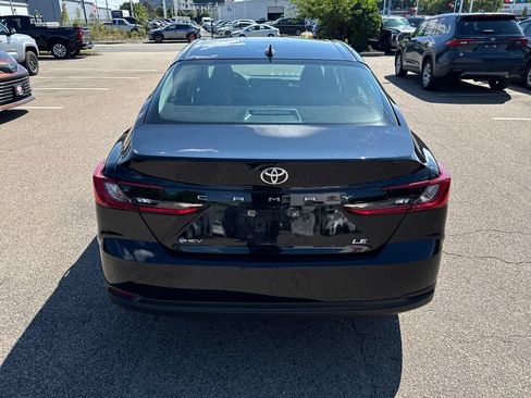 Used 2025 Toyota Camry LE FWD image 6