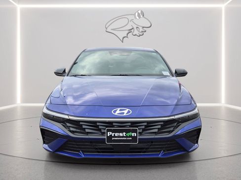Used 2026 Hyundai Elantra SEL Sport Premium FWD image 8