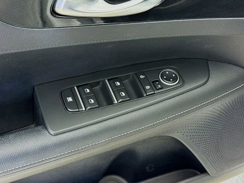 Used 2022 Kia Forte GT-Line w/ GT-Line Premium Package image 20