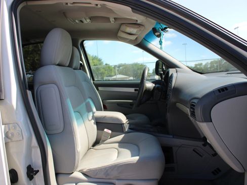 Used 2004 Buick Rendezvous CX image 14