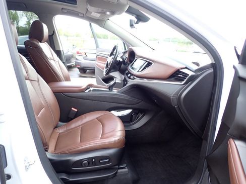 Used 2018 Buick Enclave Avenir w/ Trailering Package AWD/4WD image 13