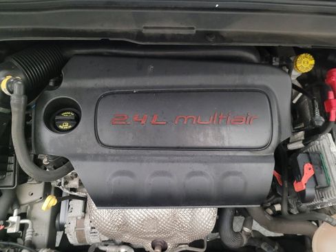 Used 2020 Jeep Renegade Sport image 30