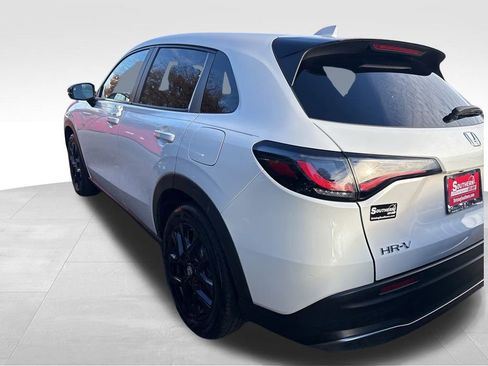 Used 2024 Honda HR-V Sport image 4
