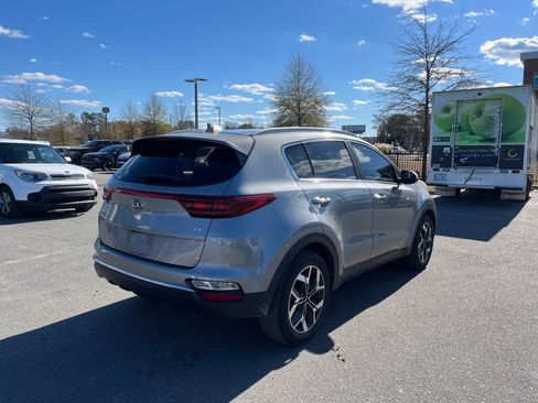 Used 2021 Kia Sportage EX image 8