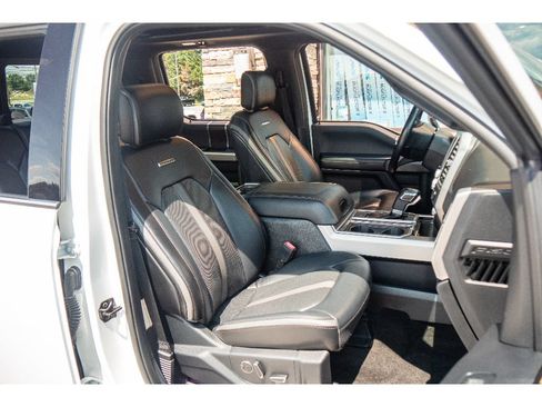 Used 2020 Ford F150 Platinum w/ Equipment Group 701A Luxury AWD/4WD image 17