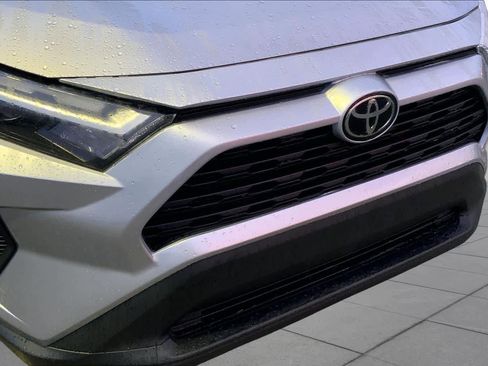 Used 2024 Toyota RAV4 LE FWD image 29
