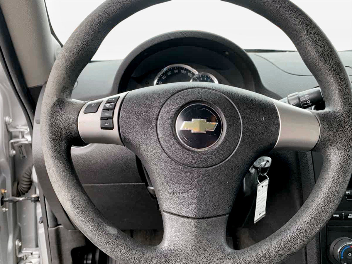 Used 2011 Chevrolet HHR LS FWD image 18