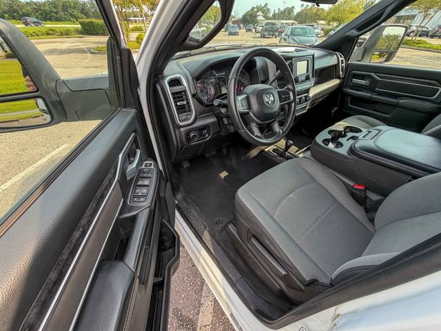 Used 2024 RAM 3500 SLT w/ Quick Order Package 2YG SLT AWD/4WD image 11
