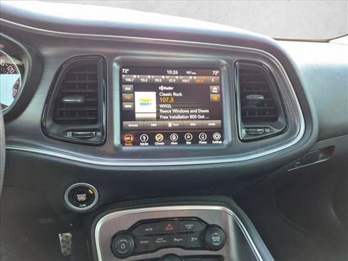 Used 2018 Dodge Challenger R/T RWD image 10