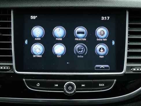 Used 2018 Buick Encore Sport Touring image 19