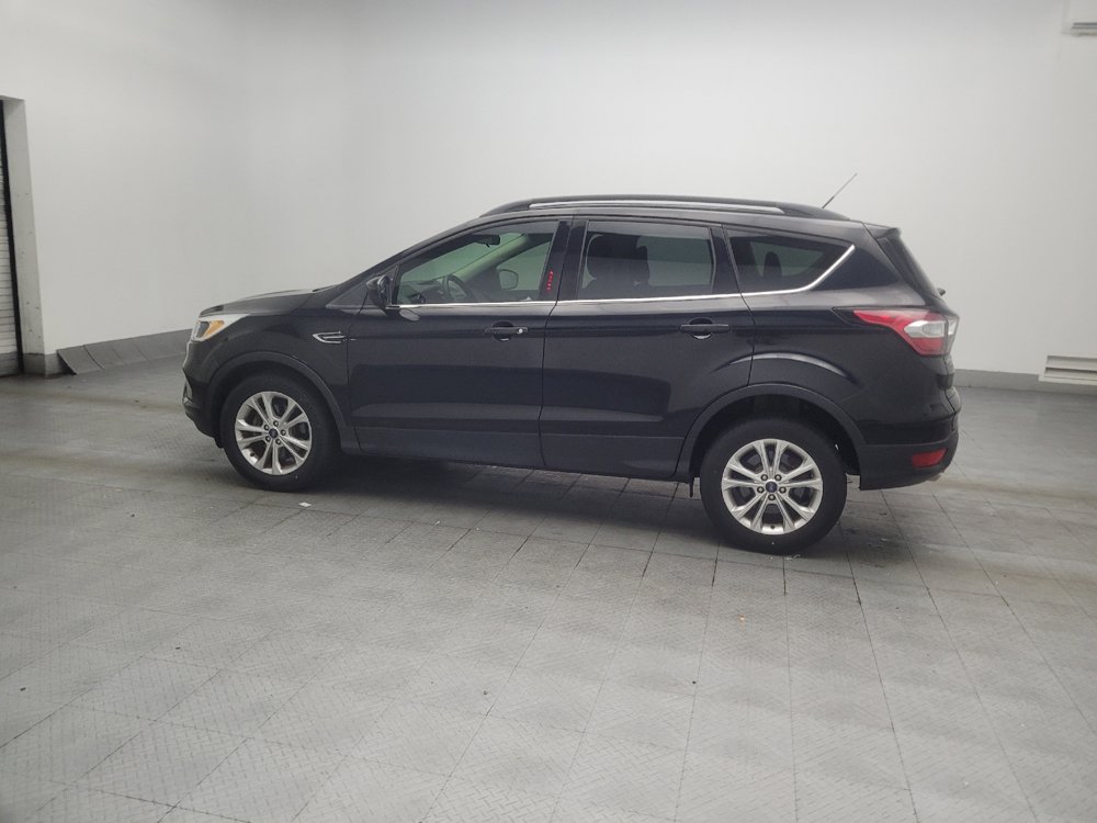 Used 2018 Ford Escape SE FWD image 3