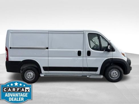 Used 2025 RAM ProMaster 2500 w/ U-Haul Equipment Group FWD image 3