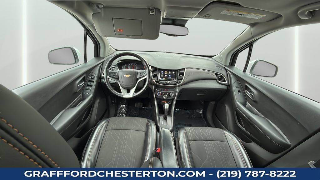 Used 2018 Chevrolet Trax LT w/ LT Convenience Package AWD/4WD image 14