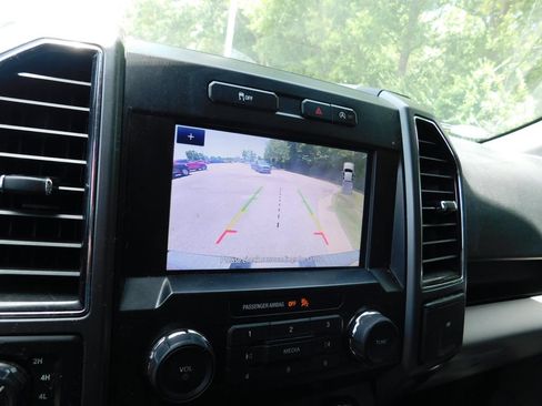 Used 2019 Ford F150 XLT w/ Equipment Group 301A Mid AWD/4WD image 10