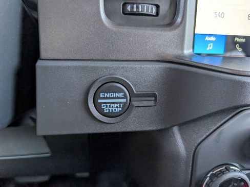 New 2025 Ford Bronco Badlands image 11