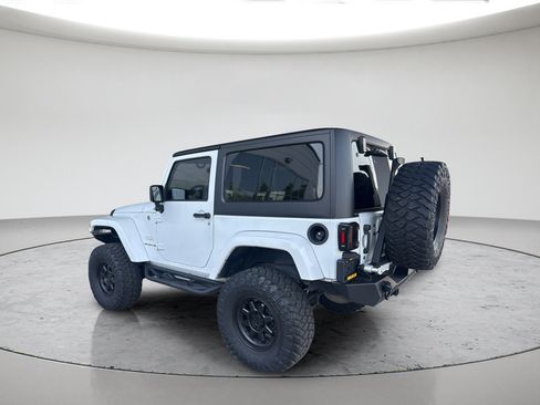 Used 2015 Jeep Wrangler Sahara w/ Connectivity Group AWD/4WD image 14