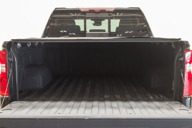 Used 2022 Chevrolet Silverado 1500 ZR2 w/ Technology Package AWD/4WD image 32