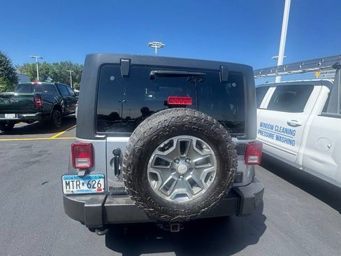 Used 2014 Jeep Wrangler Unlimited Rubicon w/ Dual Top Group AWD/4WD image 6