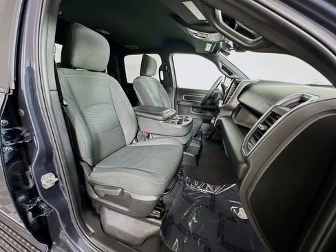 Used 2025 RAM 2500 Big Horn image 28