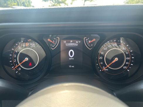 New 2025 Jeep Gladiator Sport image 18