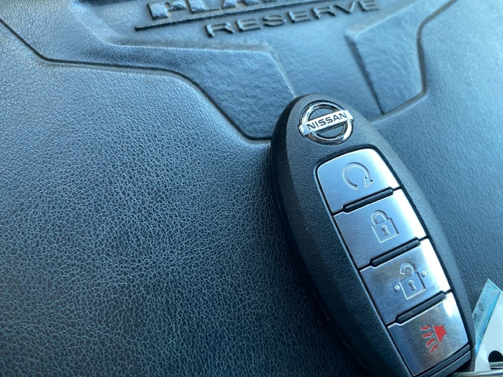 Used 2017 Nissan Titan Platinum Reserve AWD/4WD image 13