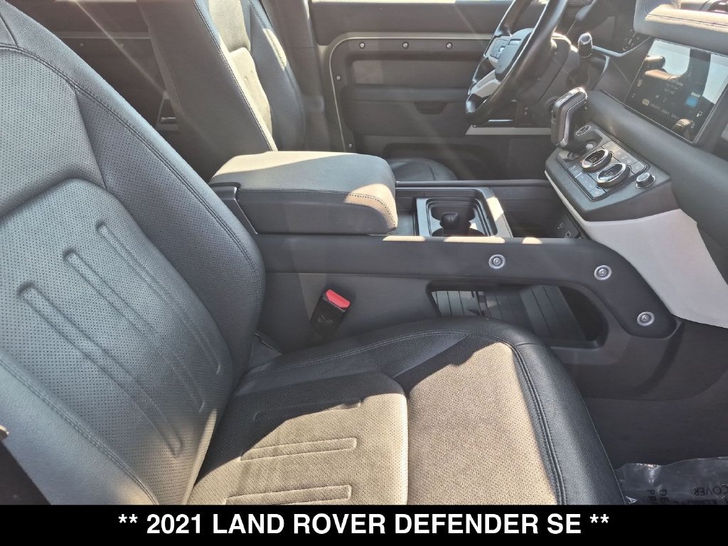 Used 2021 Land Rover Defender 110 SE AWD/4WD image 32