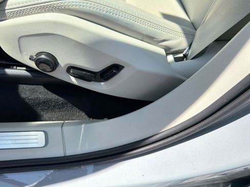 Certified 2024 Volvo XC90 B6 Ultimate w/ Protection Package image 14