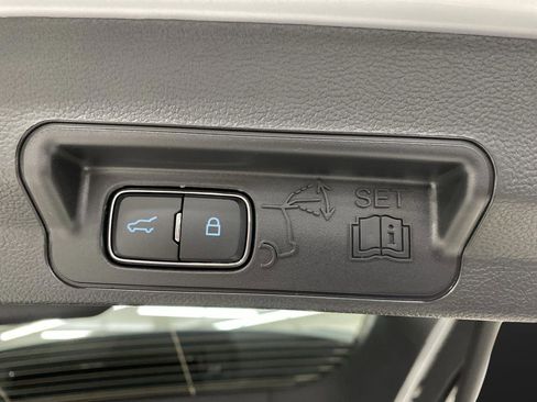 New 2026 Ford Explorer ST image 18