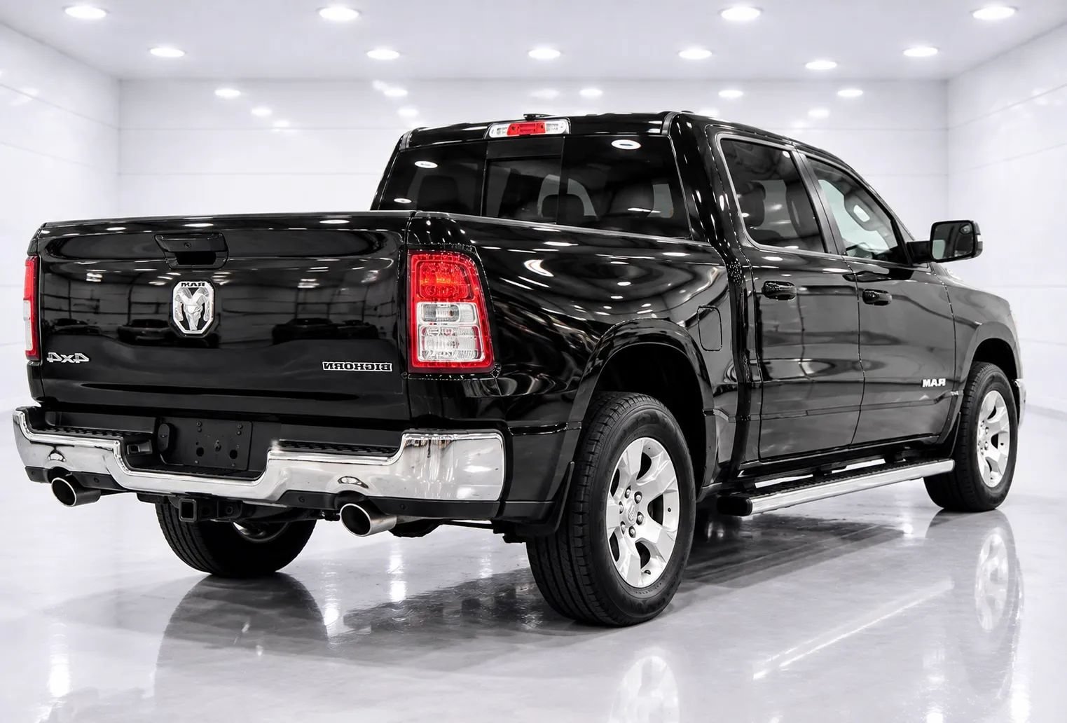 Used 2023 RAM 1500 Big Horn w/ Trailer Tow Group RWD image 5