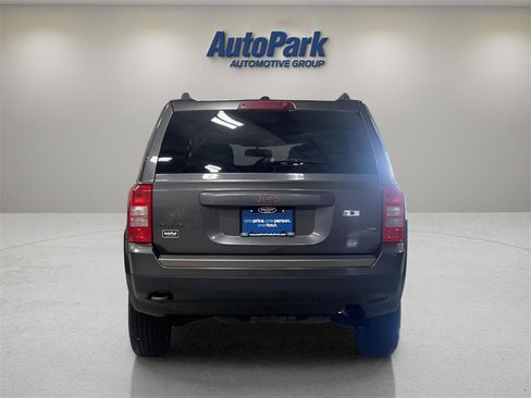 Used 2016 Jeep Patriot 75th Anniversary w/ Power Value Group image 6