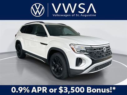 New 2025 Volkswagen Atlas Peak Edition SE