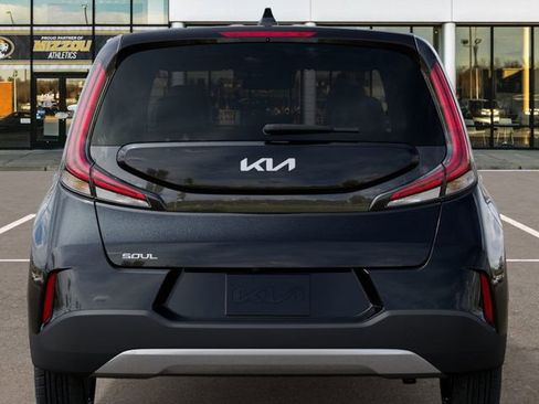 New 2025 Kia Soul LX image 13
