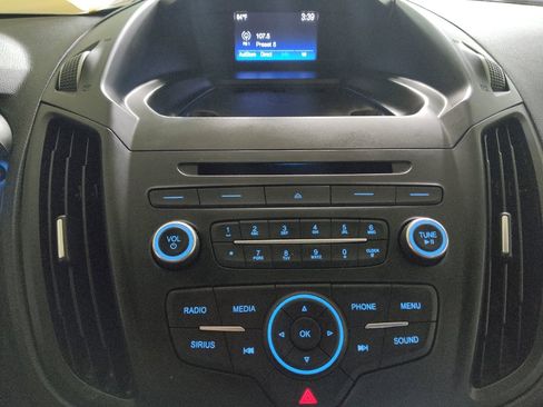 Used 2018 Ford Escape SE FWD image 25