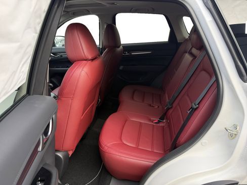 New 2025 MAZDA CX-5 Carbon Edition image 16