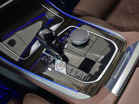 Used 2023 BMW X5 sDrive40i w/ Premium Package image 23