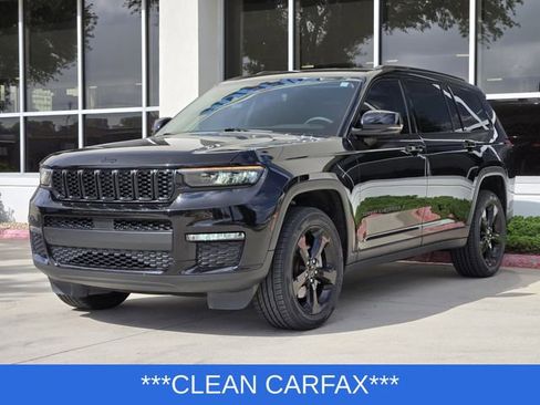 Certified 2023 Jeep Grand Cherokee L Limited w/ Black Appearance Package image 3