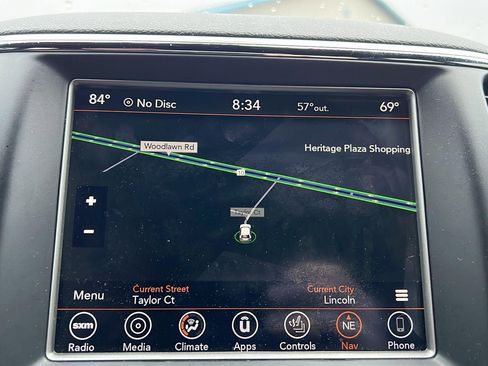 Used 2018 Jeep Grand Cherokee Altitude image 22