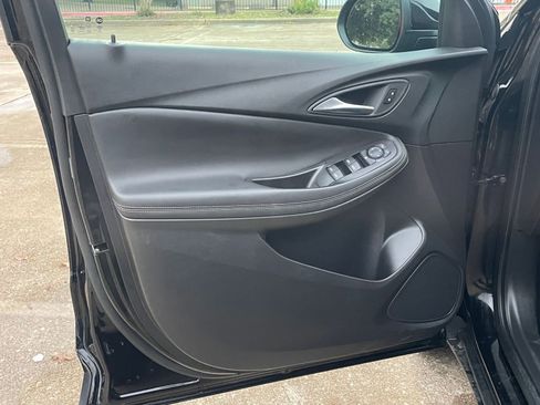 Used 2025 Buick Encore GX Preferred image 20