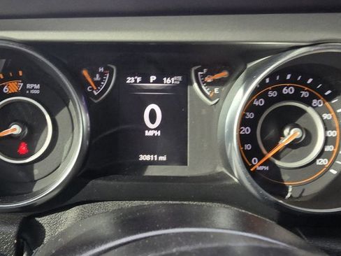 Used 2021 Jeep Wrangler Unlimited Sport image 17