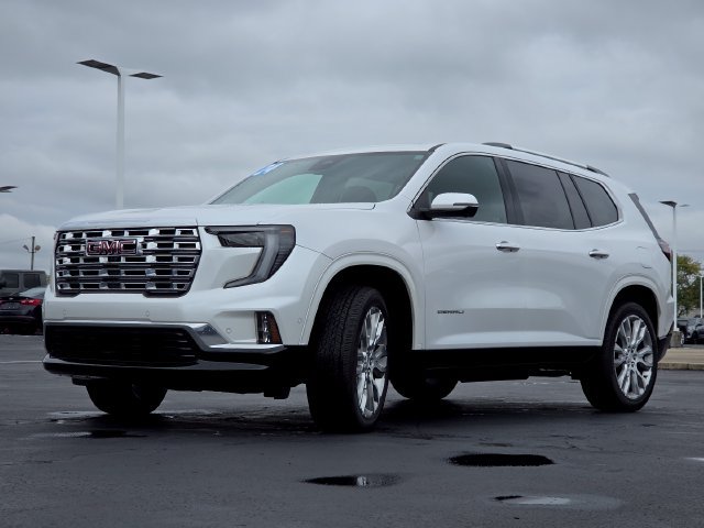 Used 2024 GMC Acadia Denali w/ Super Cruise Package FWD image 16