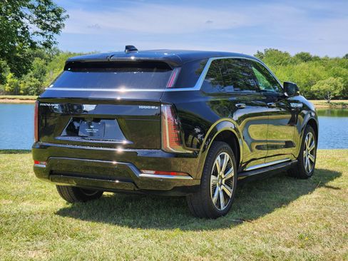 New 2025 Cadillac Escalade IQ Luxury 1 image 4