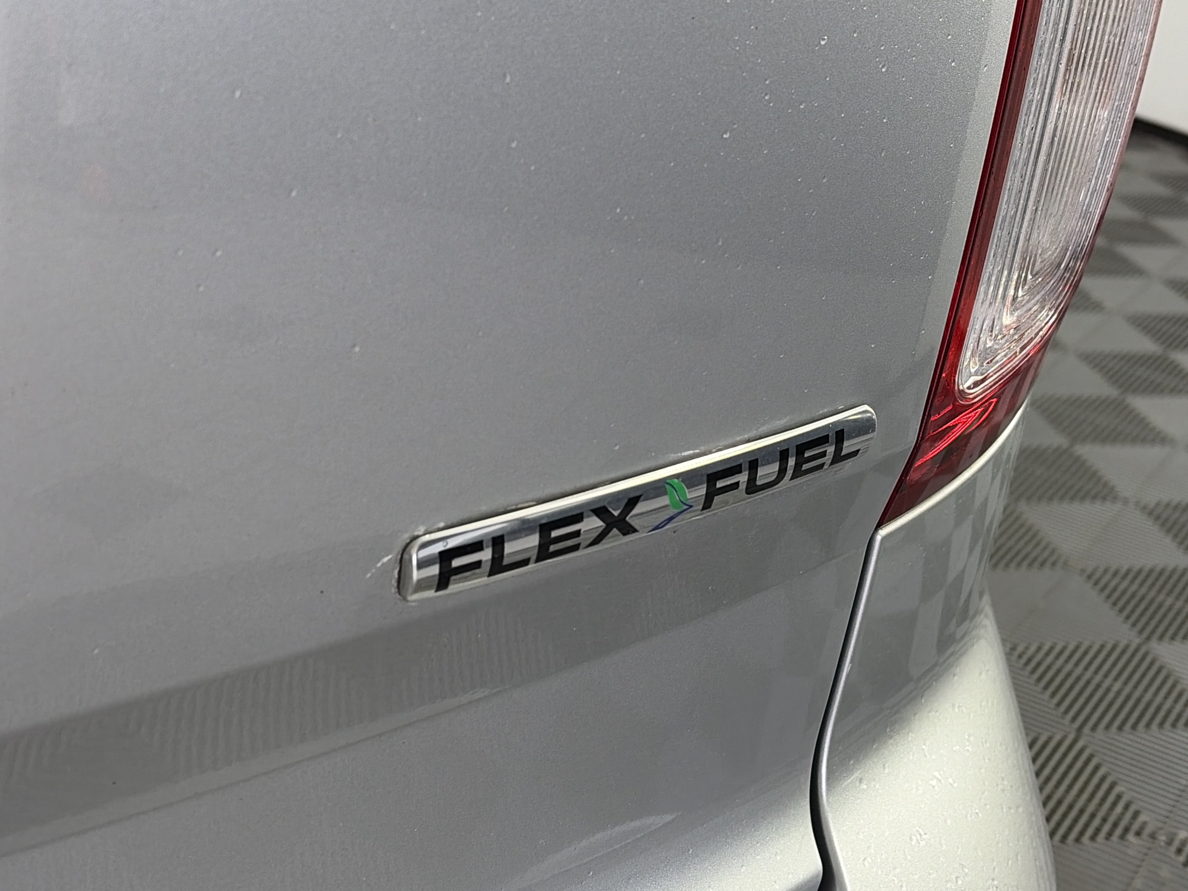 Used 2013 Ford Explorer FWD image 18